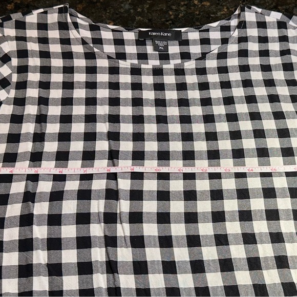 Karen Kane Gingham 3/4 Sleeve Ruffle Blouse XL in EUC - Picture 8 of 9